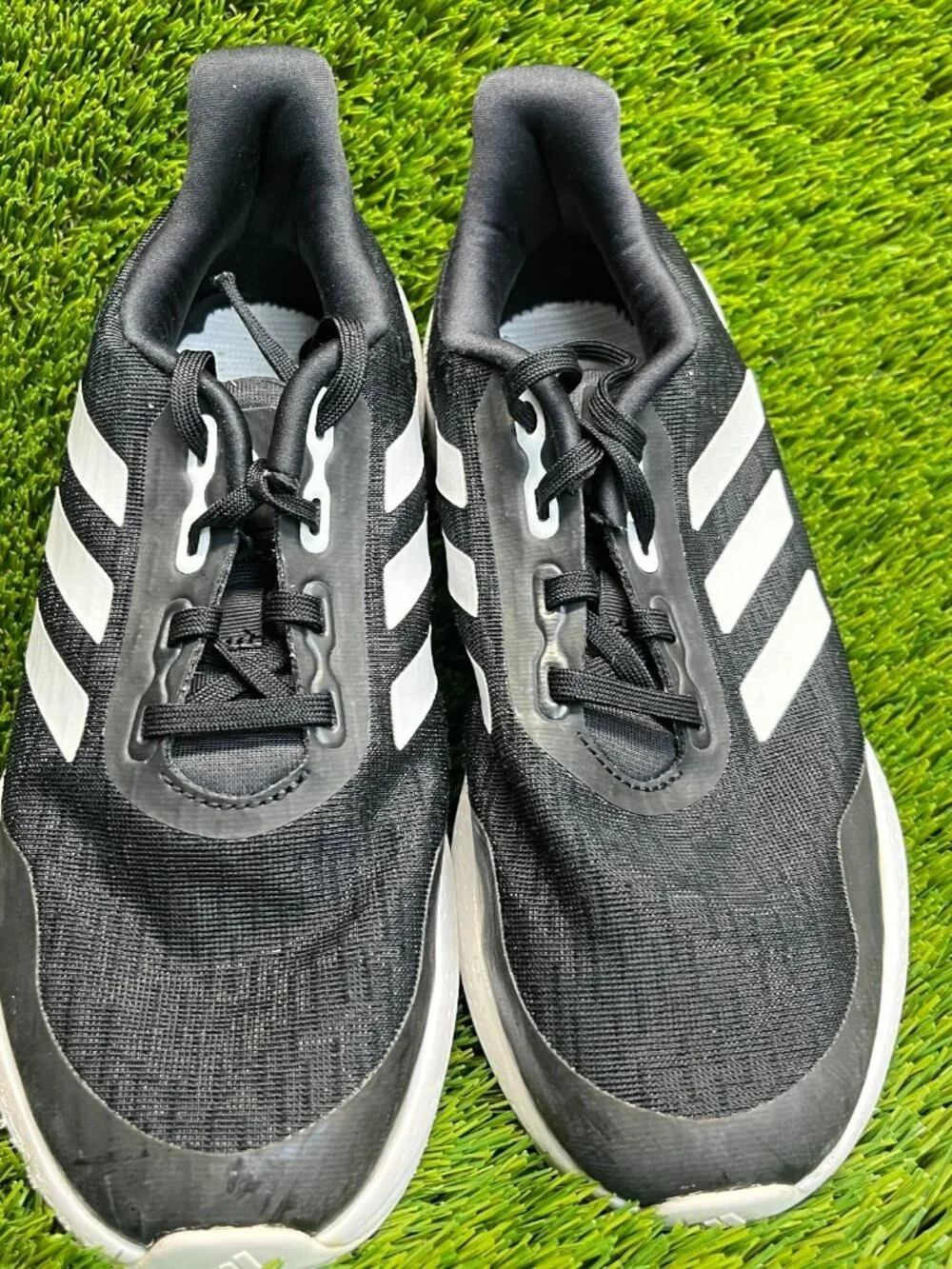 Adidas EQ21 Run Boys Size 6Y Black White Athletic Running Walking Shoes Sneakers